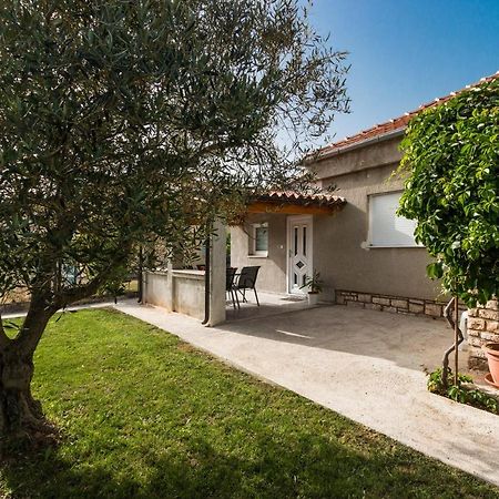 Holiday Apartment Near The Beach Fažana Extérieur photo
