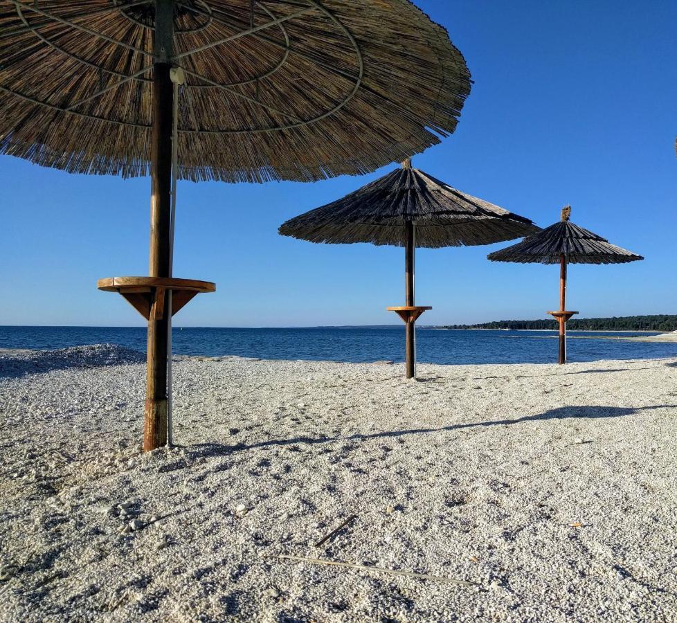 Holiday Apartment Near The Beach Fažana Extérieur photo