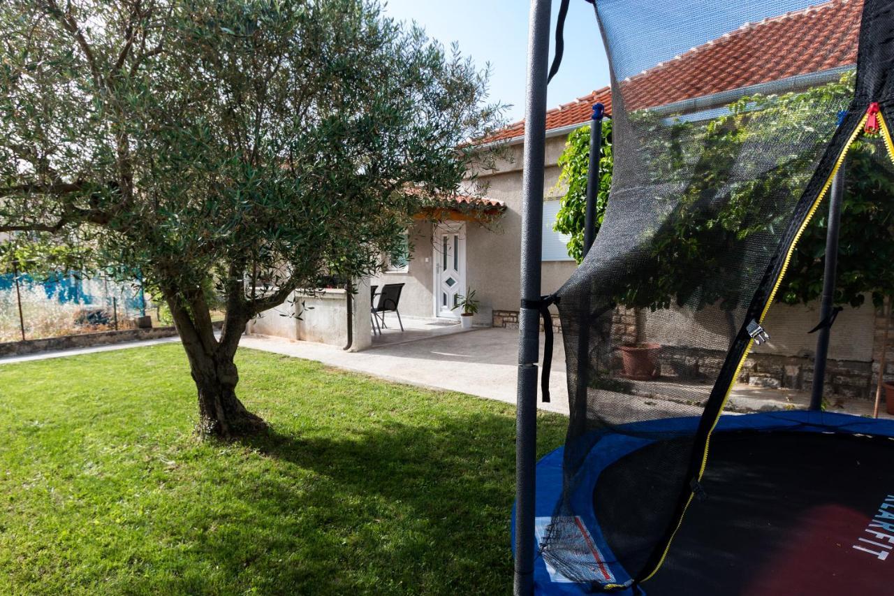 Holiday Apartment Near The Beach Fažana Extérieur photo