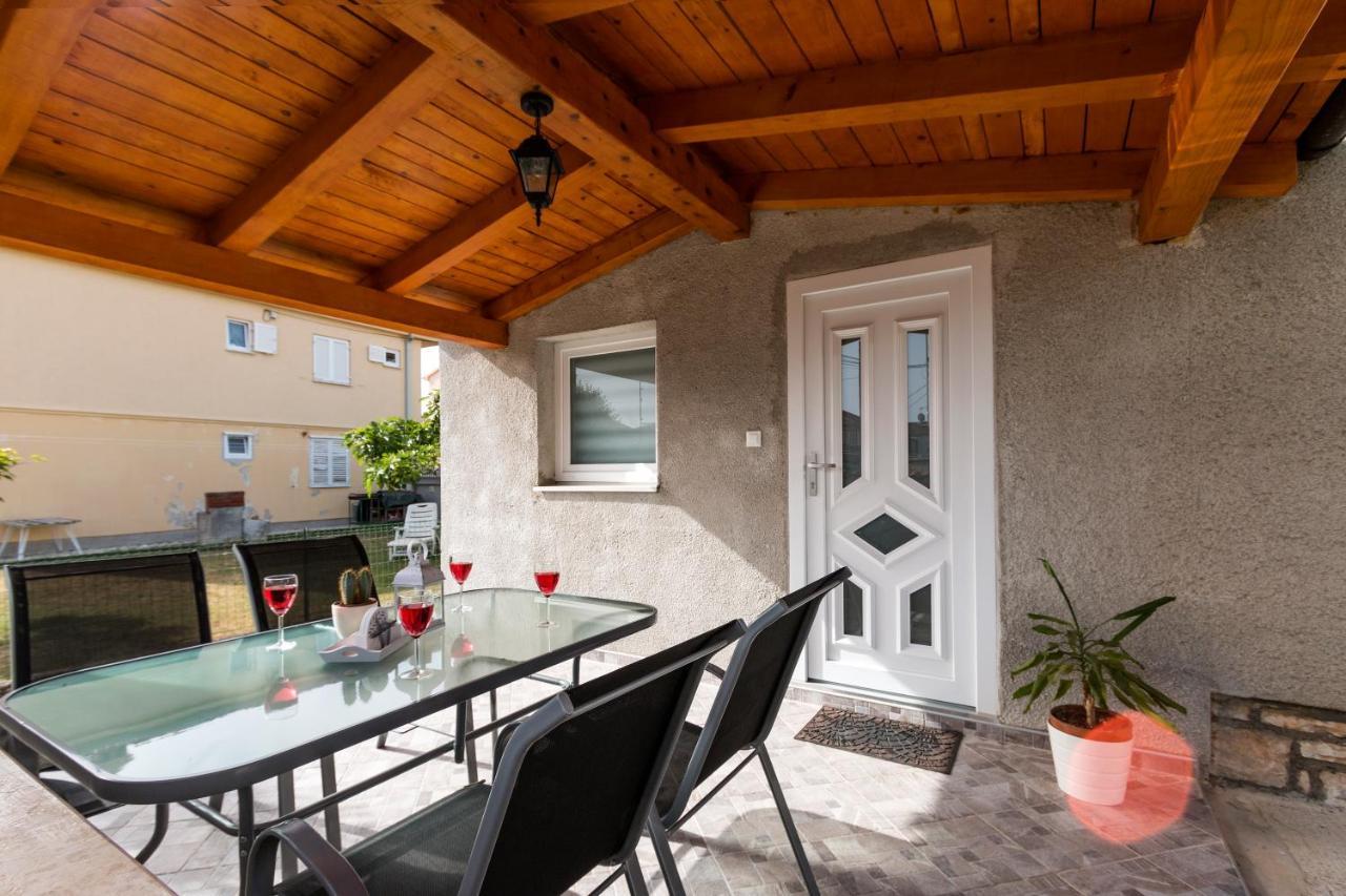 Holiday Apartment Near The Beach Fažana Extérieur photo